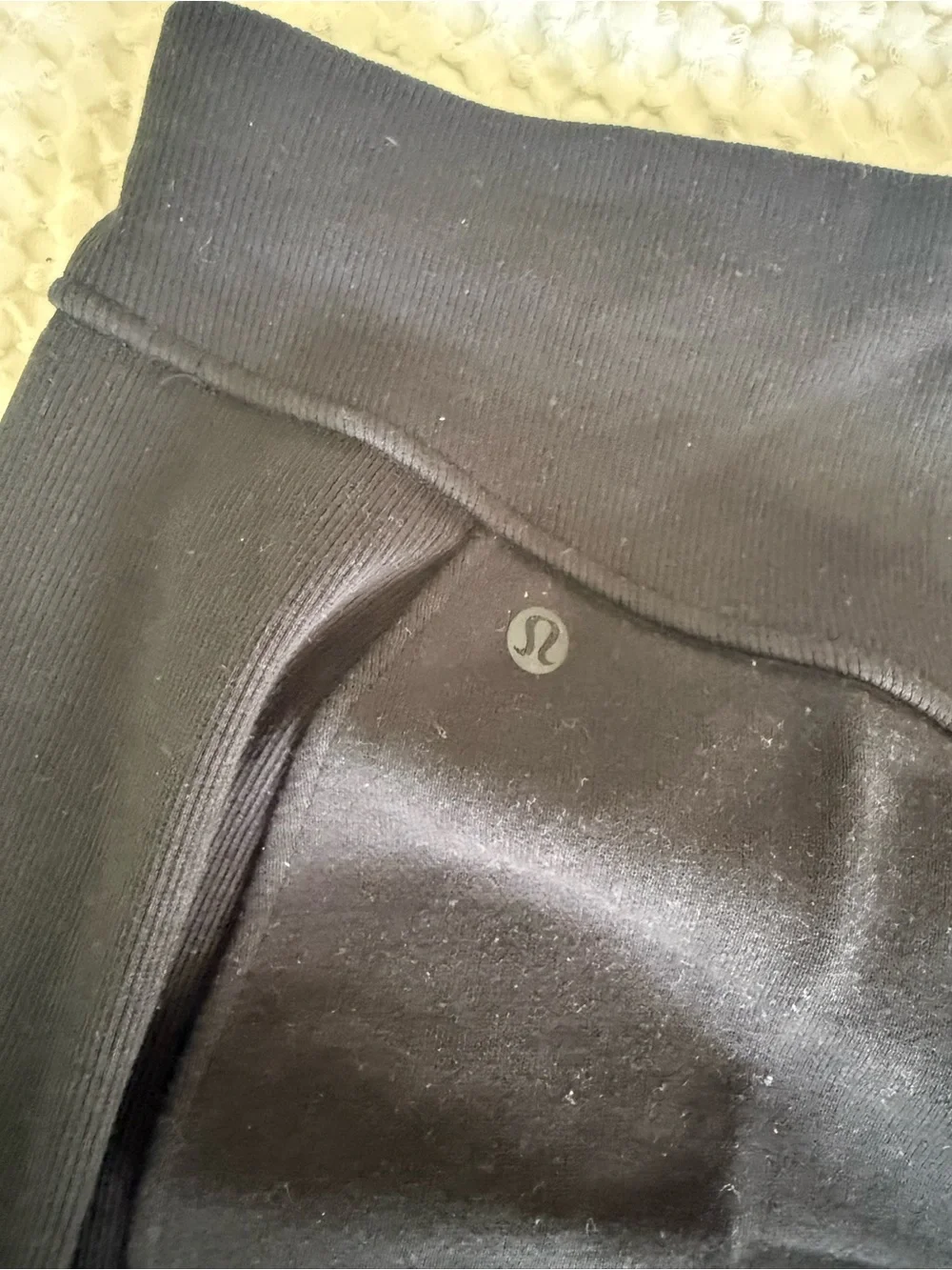 lululemon athletica Black Mini Scuba skirt.